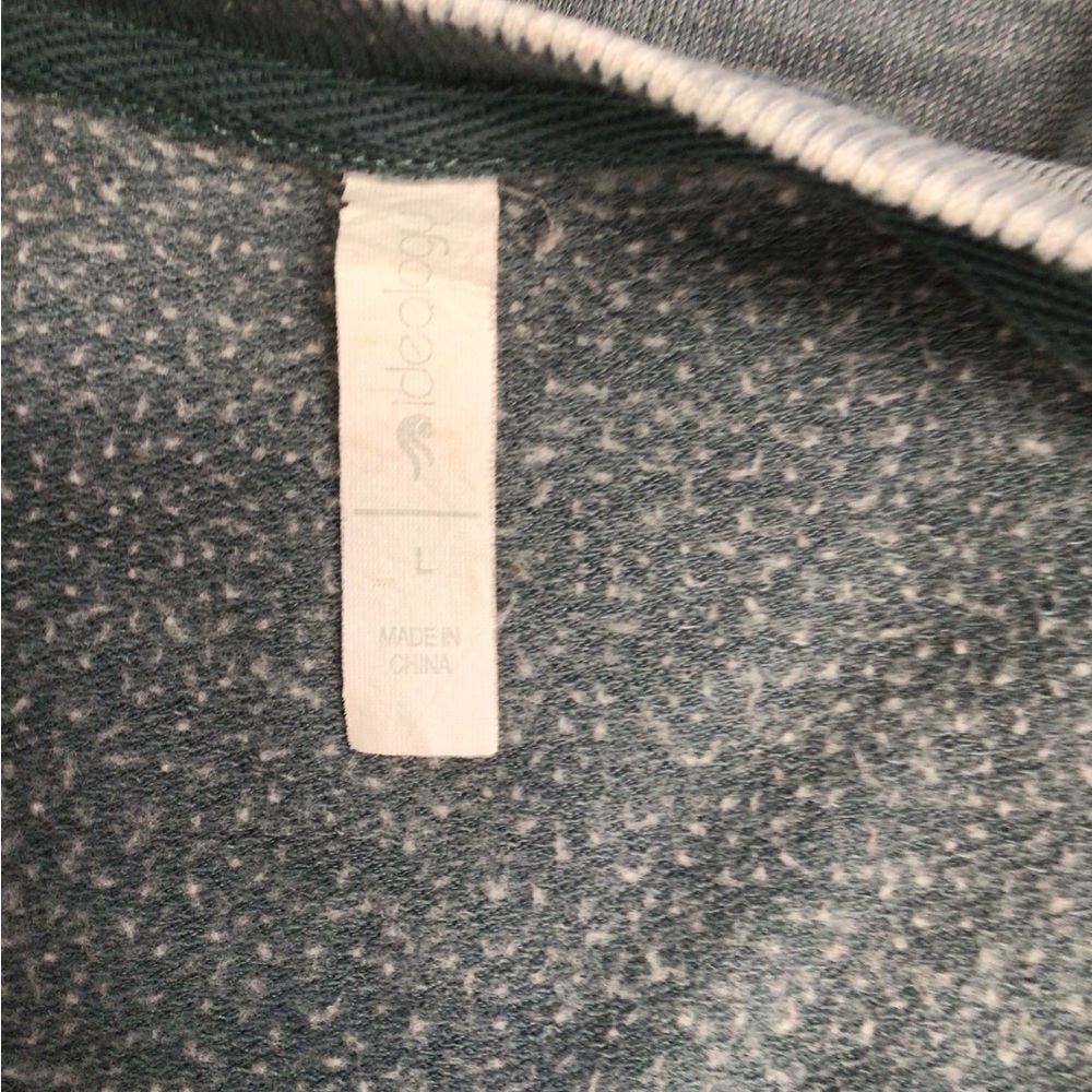 Gray Long Top L - Picture 11 of 11